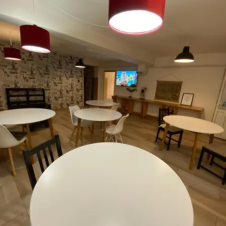 Elles Hostel Bucharest